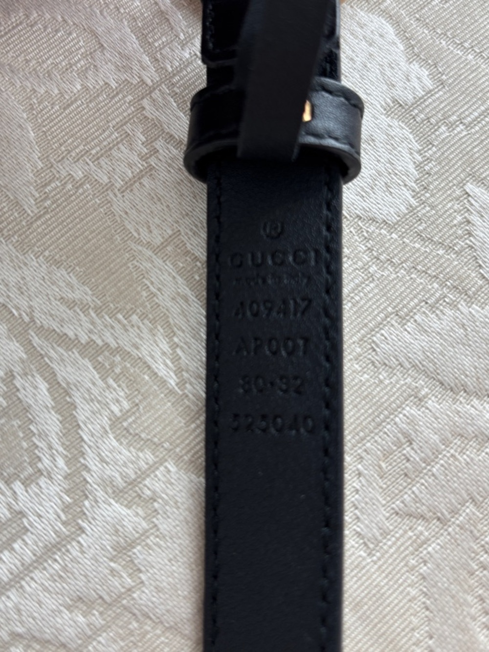 Authentic Gucci Marmont Thin Black Leather Belt with Gold Double-G Buckle - Picture 2 of 3